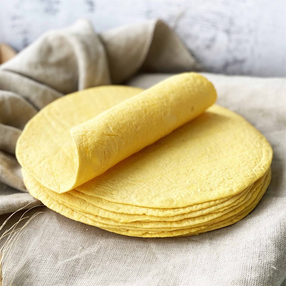 Лепешка Мексиканская Tortillas со вкусом сыра: заморозка 48 коробок по 10 вложений 0,828 г — купить с доставкой в Петропавловске